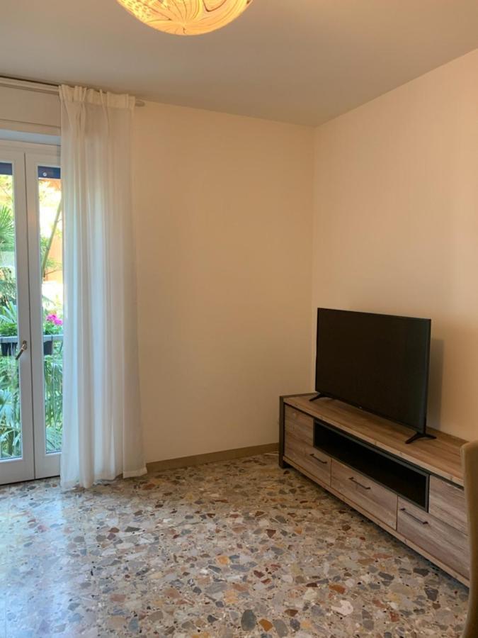 Appartement Casa Dante à Riva del Garda Extérieur photo